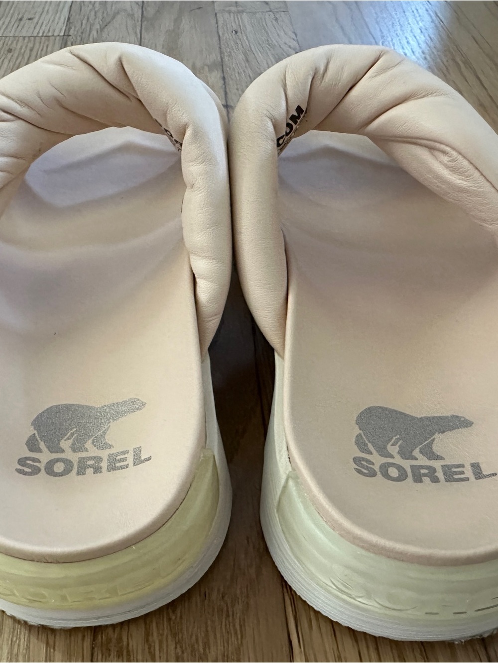 Sorel Women's Pale Blush Padded Slide Sandals Sz 8 - Picture 4 of 8